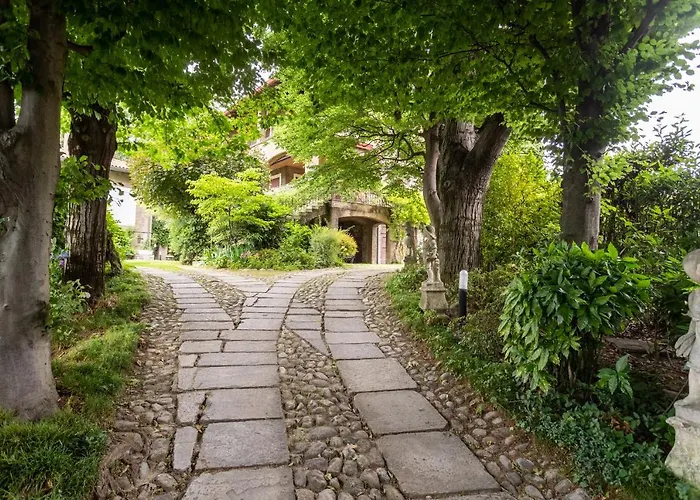 Ronco Dell'abate - Relais 4*